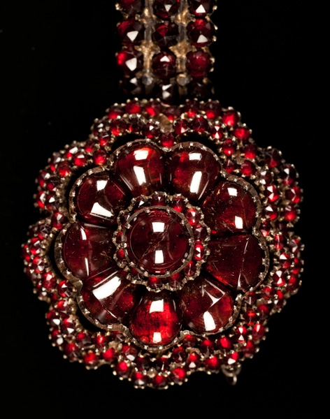 V Doroczna Świąteczna Aukcja Luksusowej Biżuterii i Zegarków, Galeria BiżuBizarre