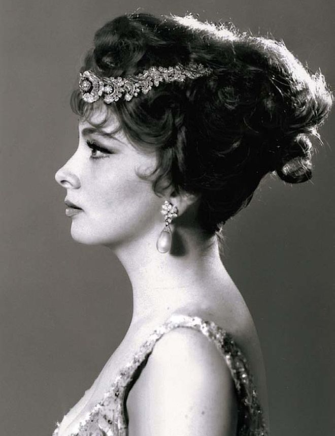 Gina Lollobrigida, kolczyki z naturalnymi perłami. Klejnoty należące do Giny Lollobrigidy na aukcji Sotheby