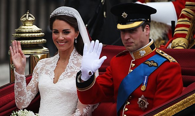 Księżna Kate i książę William. Jakie klejnoty koronne dostanie królewski potomek?