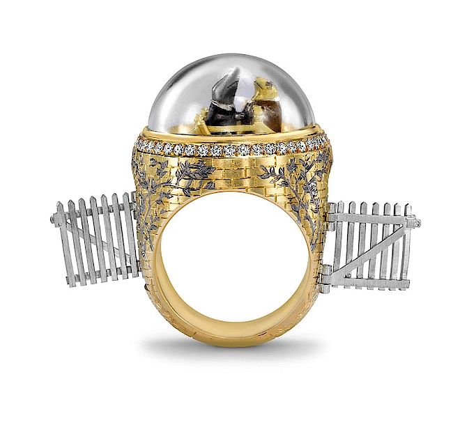 Pierścień Theo Fennell – żółte złoto, diamenty. Masterpiece London – unikalna kolekcja dzieł sztuki