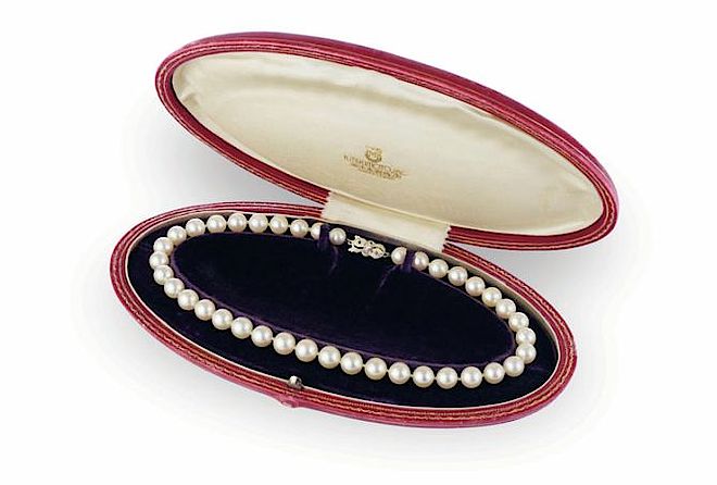 Naszyjnik Marilyn Monroe marki Mikimoto, z 39 hodowanych japońskich pereł Akoya. Perły Mikimoto na wystawie jeszcze w tym roku 