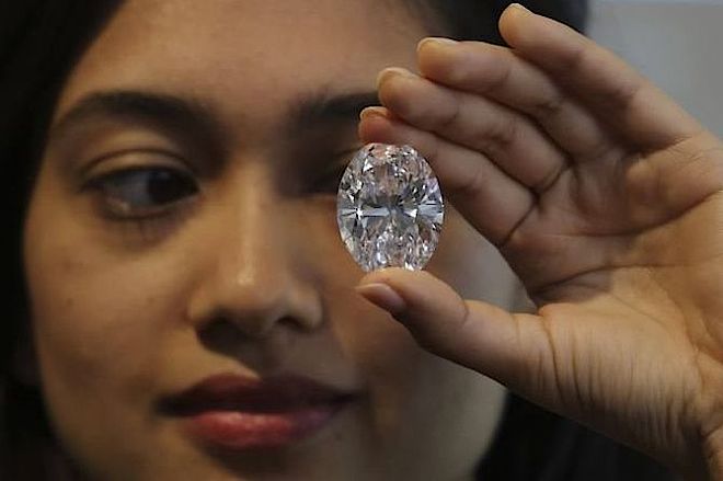 Ten biały diament może pobić rekord sprzedaży. „Najwspanialszy biały diament”