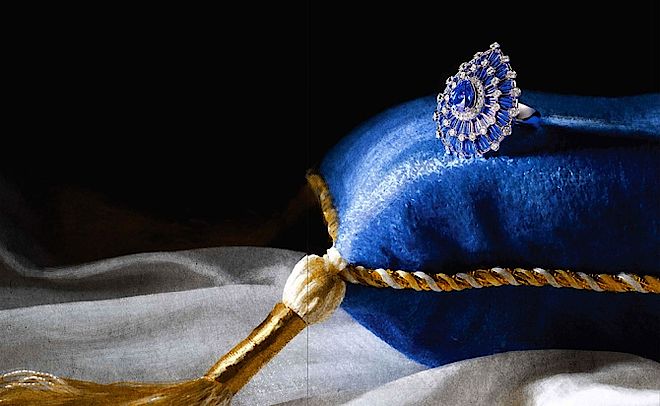 Pierścień Zoya z nowej kolekcji Klejnoty koronne: niebieskie szafiry, diamenty, niebieska emalia. Klejnoty koronne: nowa kolekcja biżuterii 